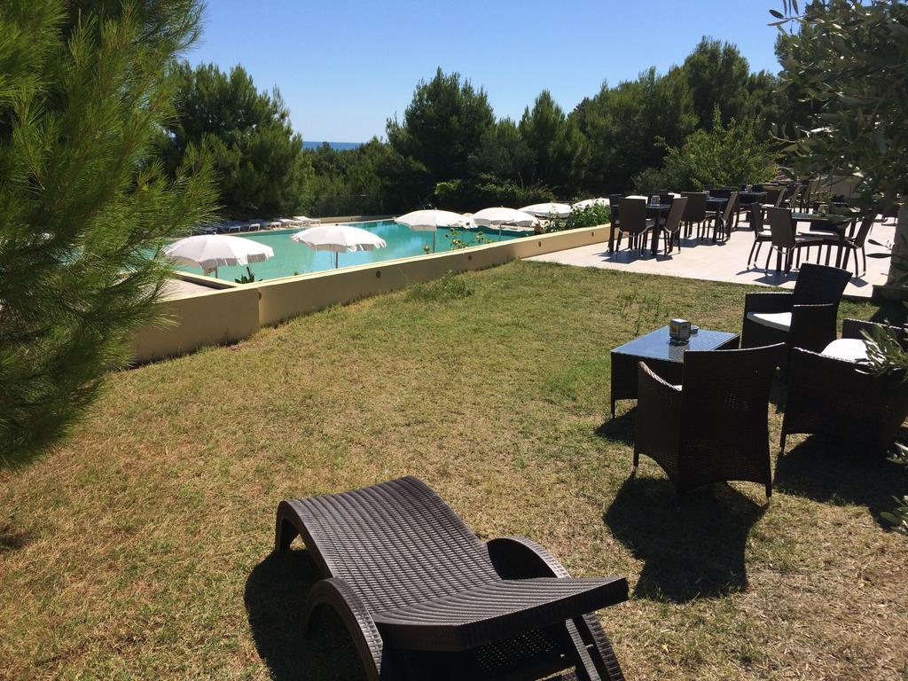 Residence Gli Stingi Βιέστε Εξωτερικό φωτογραφία
