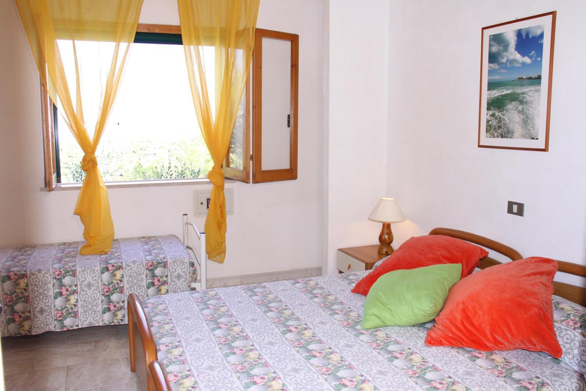 Residence Gli Stingi Βιέστε Δωμάτιο φωτογραφία
