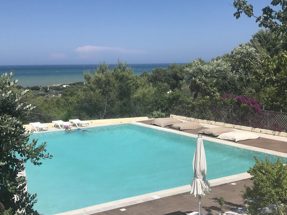 Residence Gli Stingi Βιέστε Εξωτερικό φωτογραφία